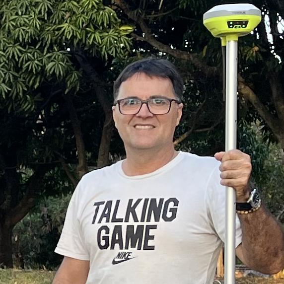 Cesar Adilson Lopes Gomes